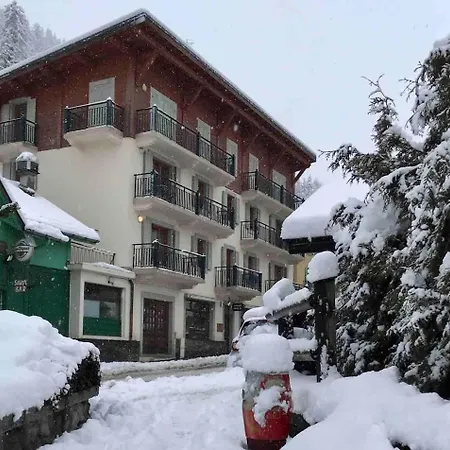 One Le Savoy By Pangea Services Chamonix